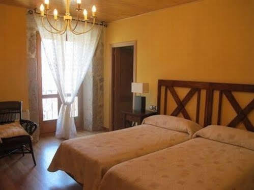 Готель Casa Rosalia Лобіос Екстер'єр фото
